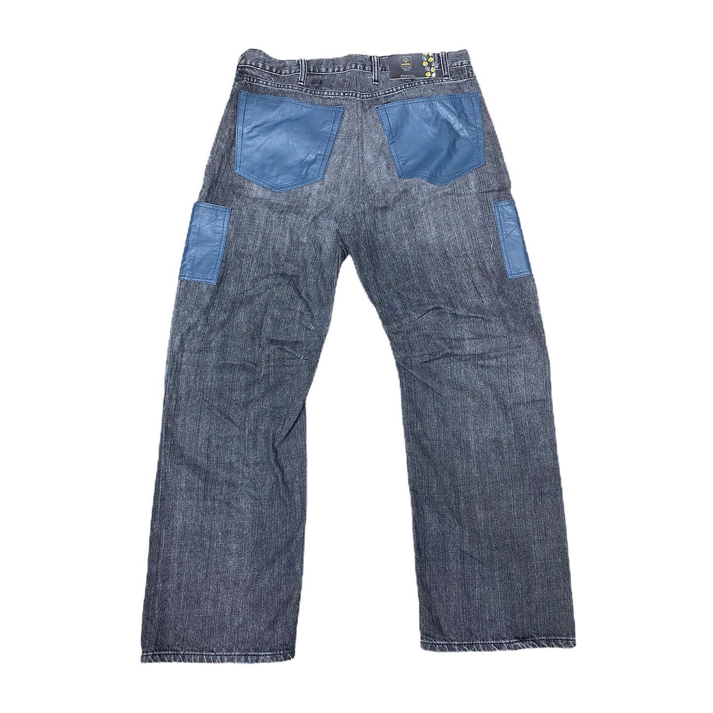 Re-Volve: Denim Jean 17