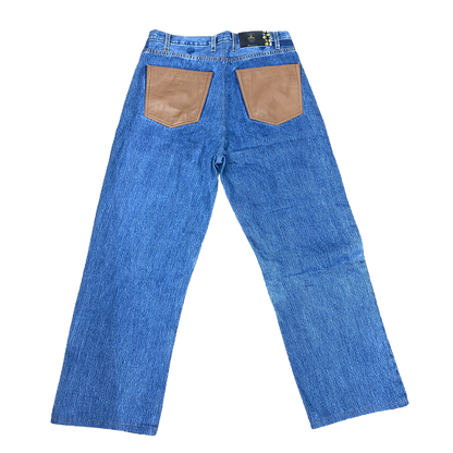 Re-Volve: Denim Jean 19