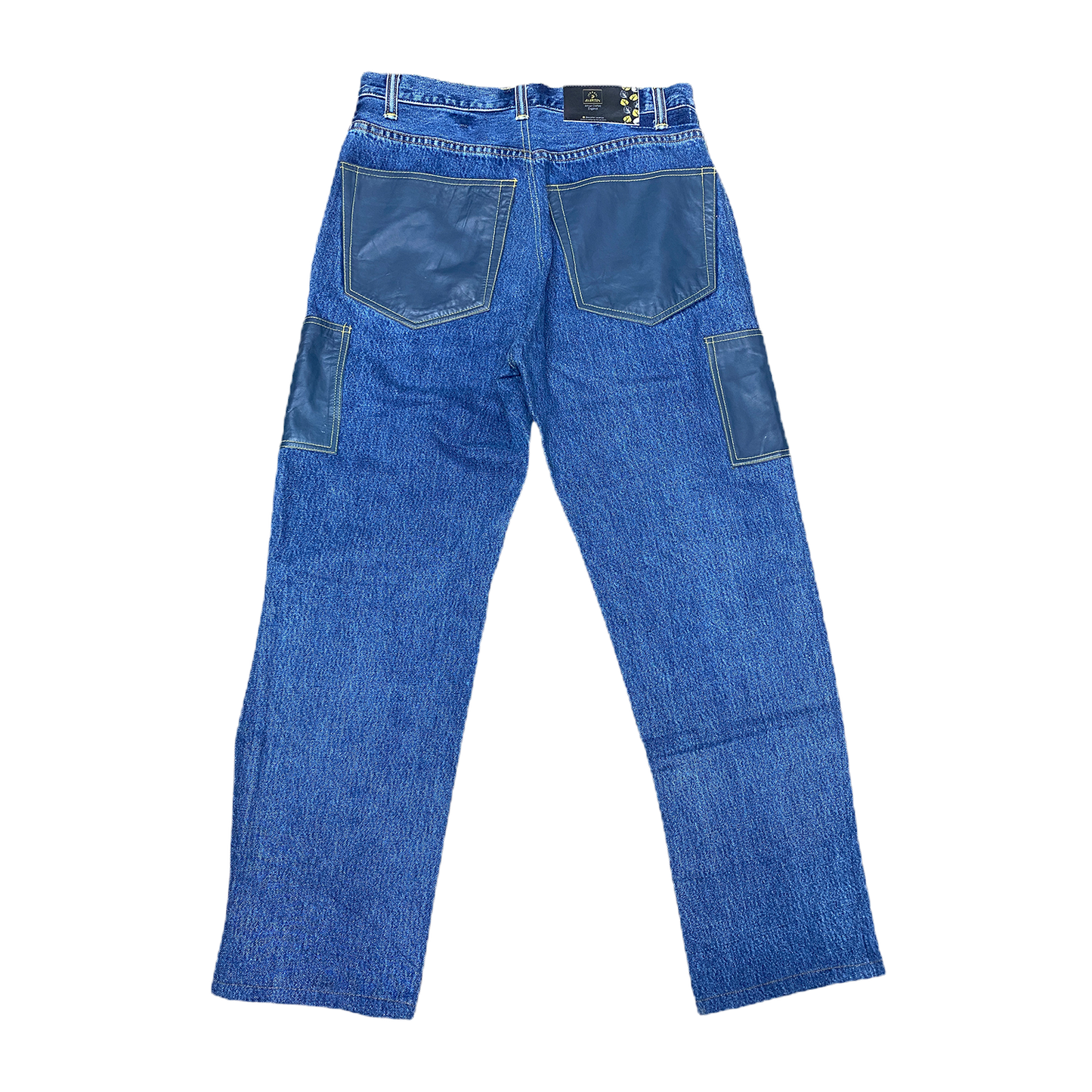 Re-Volve: Denim Jean 02