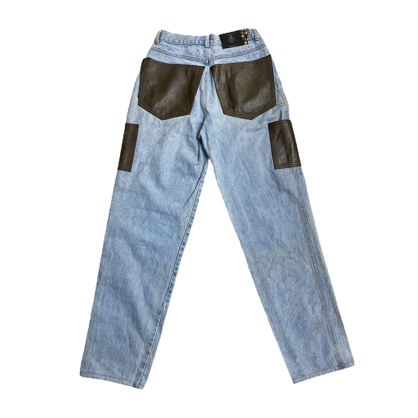 Re-Volve: Denim Jean 33